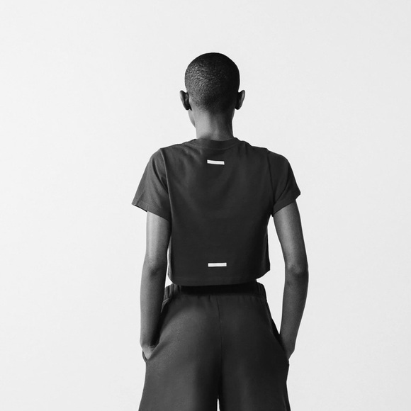 🖤 HOUSE iD CONCEPTS Black Crop Top - Picture 2 of 8